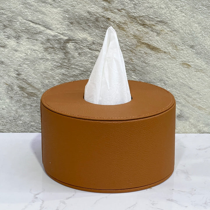 Leather Tissue Box - Premium tissue box from Alam Al Awane - Just AED65.00! Shop now at alamalawane