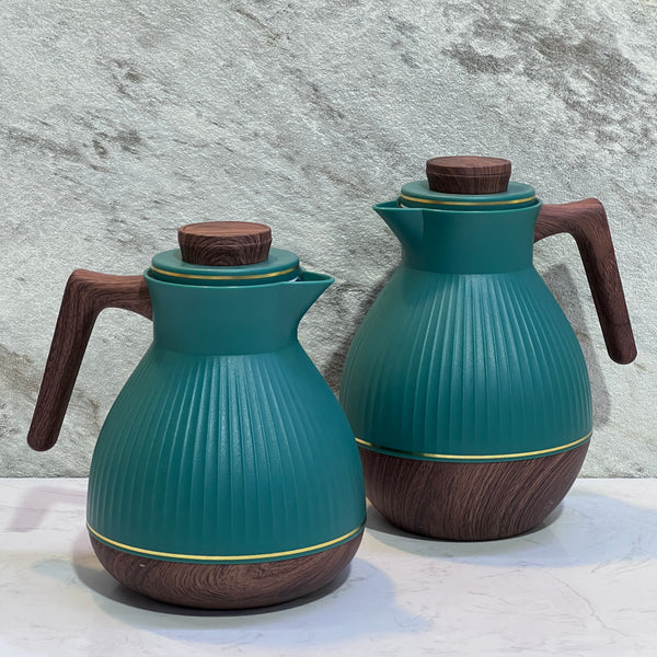 2 Pieces Vacuum Flask Set - Premium Flasks from Alam Al Awane - Just AED129! Shop now at alamalawane