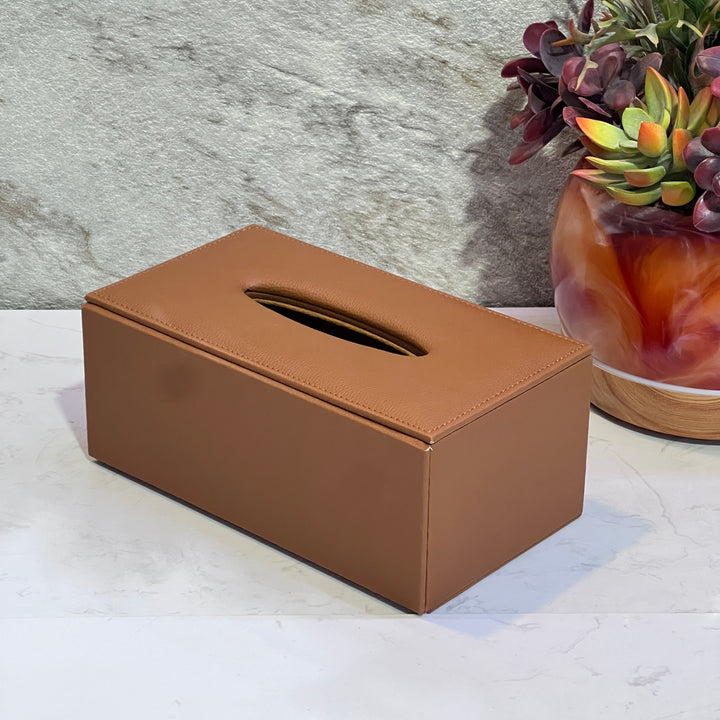 Leather Tissue Box - Premium tissue box from Alam Al Awane - Just AED95! Shop now at alamalawane