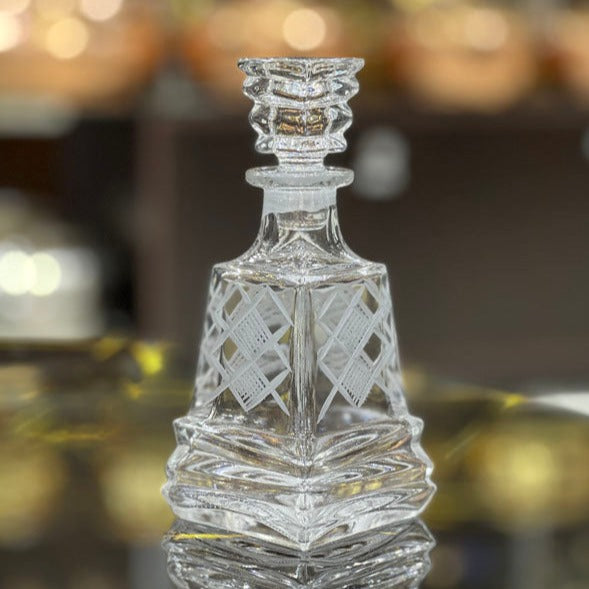 Glass Perfume Bottle - Premium Perfume Bottle from Alam Al Awane - Just AED145.00! Shop now at alamalawane