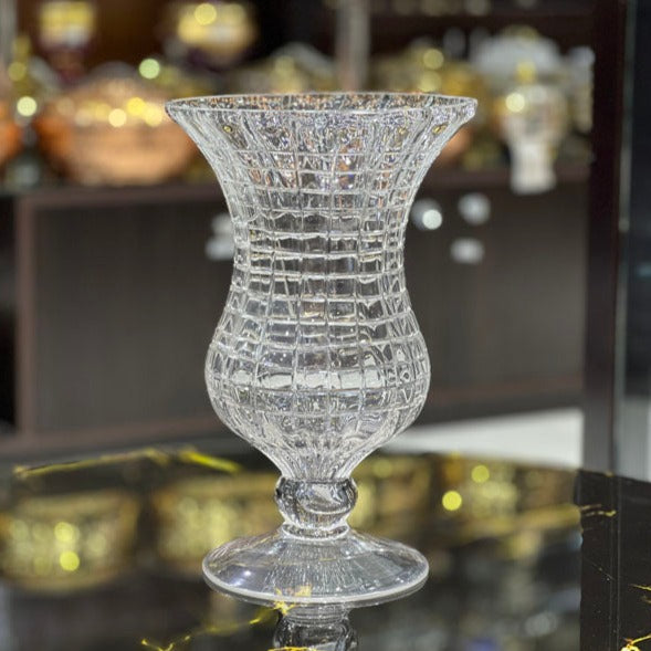 Flower Vase 30cm - Premium flower vase from Alam Al Awane - Just AED95! Shop now at alamalawane