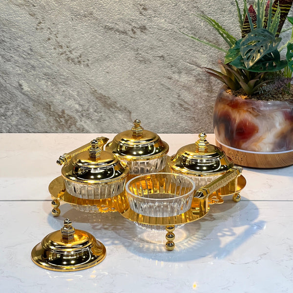 Candy Set of 4 Bowls Gold - Premium Dessert Toppings from Alam Al Awane - Just AED165.00! Shop now at alamalawane