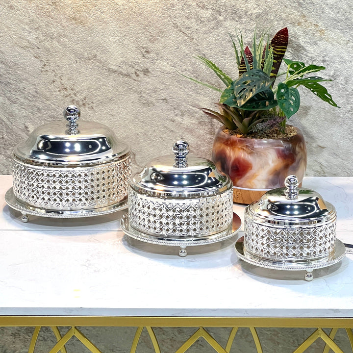 Single Candy Bowl Silver Color - Premium Dessert Toppings from Alam Al Awane - Just AED60! Shop now at alamalawane